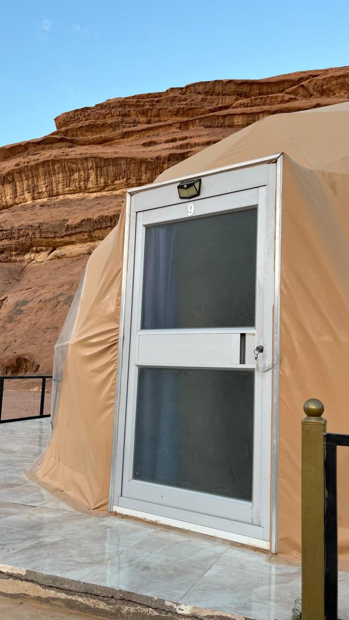 Rum Maria Luxury Camp & Bubble Rooms Wadi Rum Exterior foto